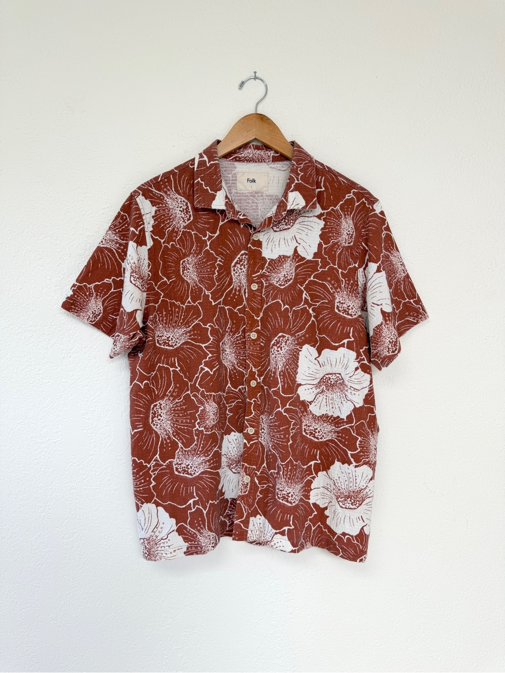 FOLK rust floral hawaiian short sleeve button down camp shirt / size L